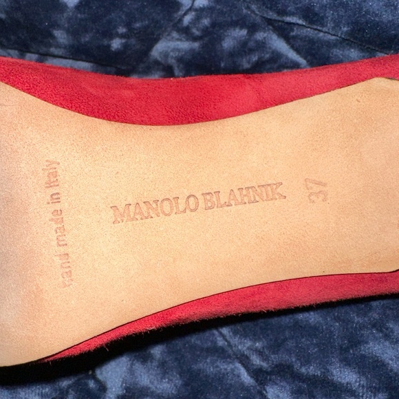 Manolo Blahnik Pointed Toe Pumps - Picture 9 of 10